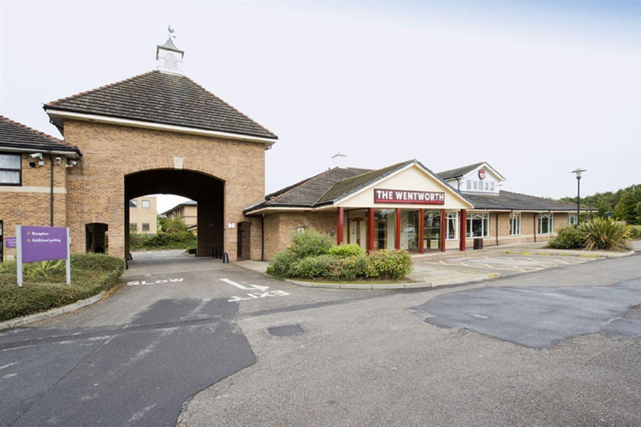 Premier Inn Sheffield/Barnsley Eksteriør bilde