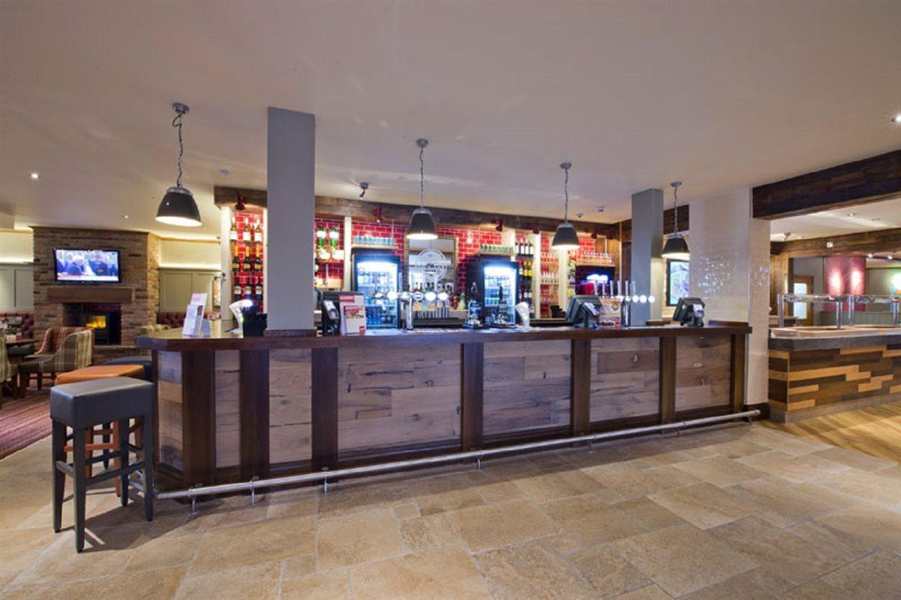 Premier Inn Sheffield/Barnsley Eksteriør bilde
