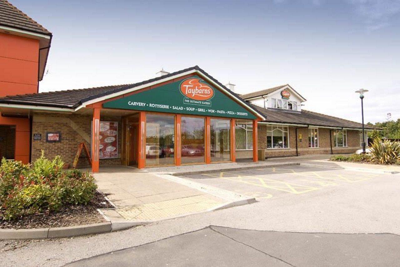 Premier Inn Sheffield/Barnsley Eksteriør bilde